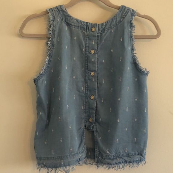 THEEAD & SUPPLY Sleeveless Top - Picture 2 of 5